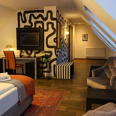 Ottofiori 布达佩斯